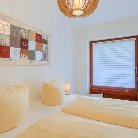 Strandzeit Apartment *